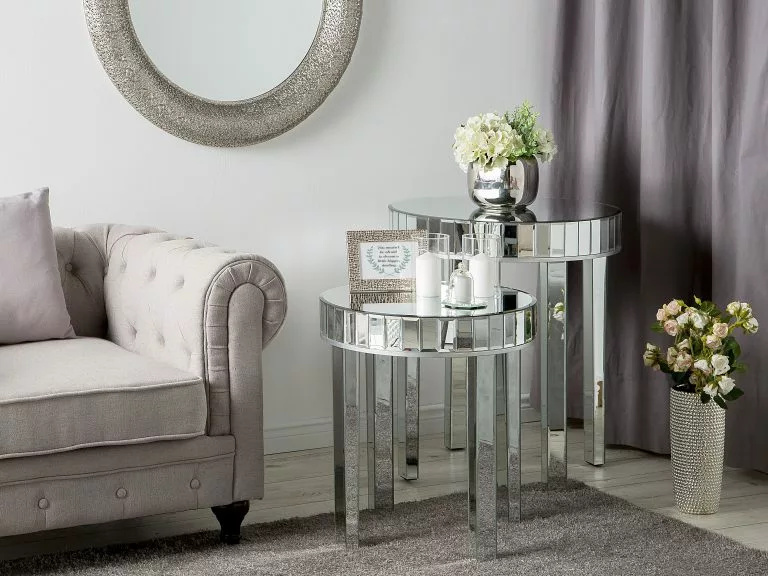 Beliani Conjunto De 2 Mesas De Centro De Vidrio Plateado RIMARDE - Imagen 2