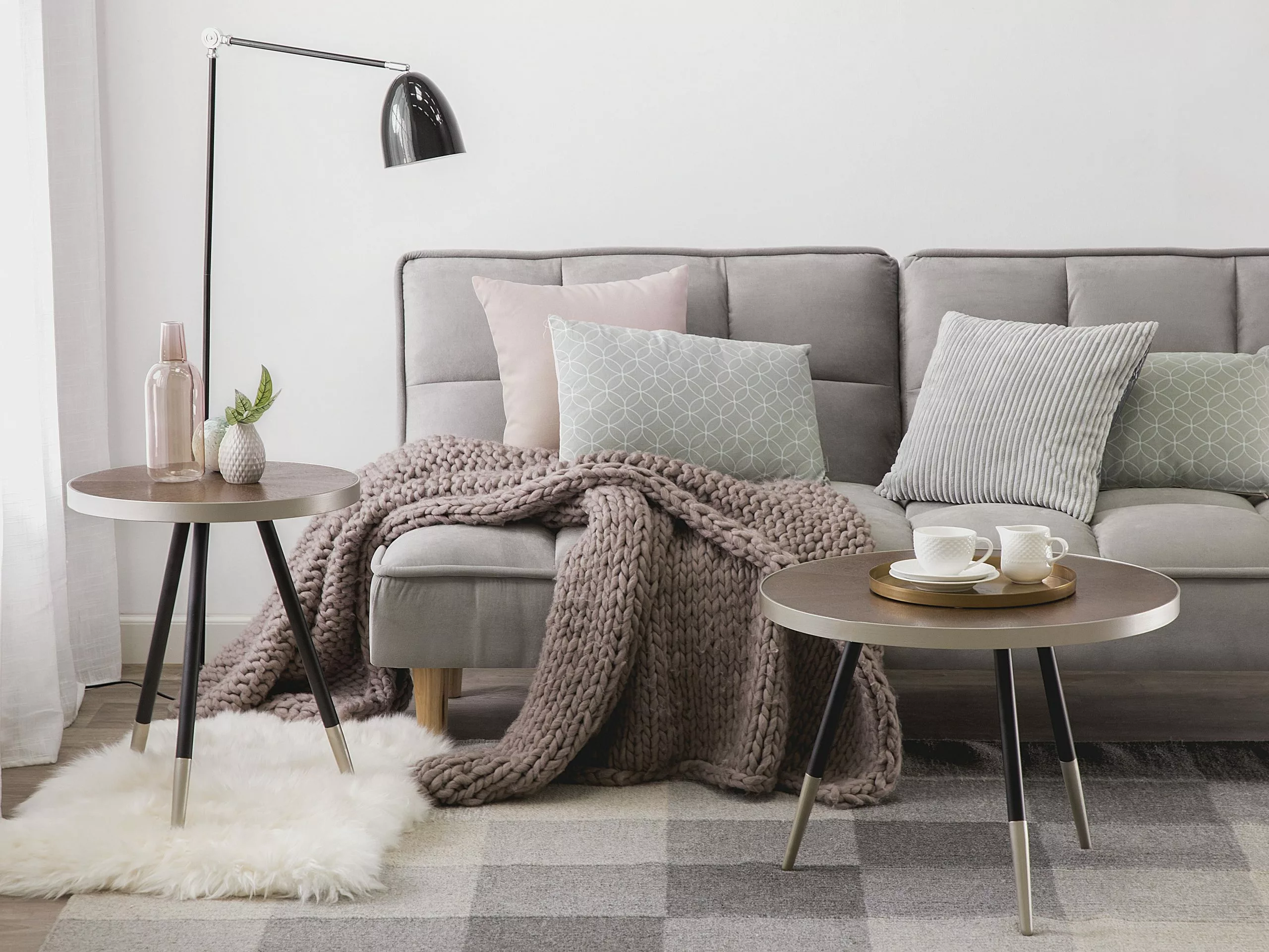 Beliani Mesa De Centro Madera Oscura/negro/plateado ⌀ 61 Cm RAMONA - Imagen 2