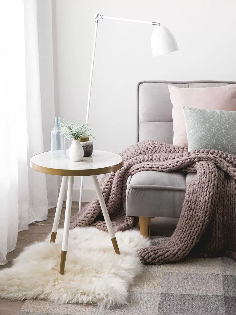 Beliani Mesa Auxiliar Blanco/dorado ⌀ 44 Cm RAMONA - Imagen 5