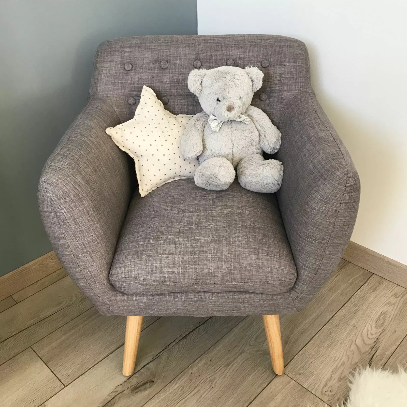 Beliani Sillón Tapizado Gris MELBY - Imagen 6