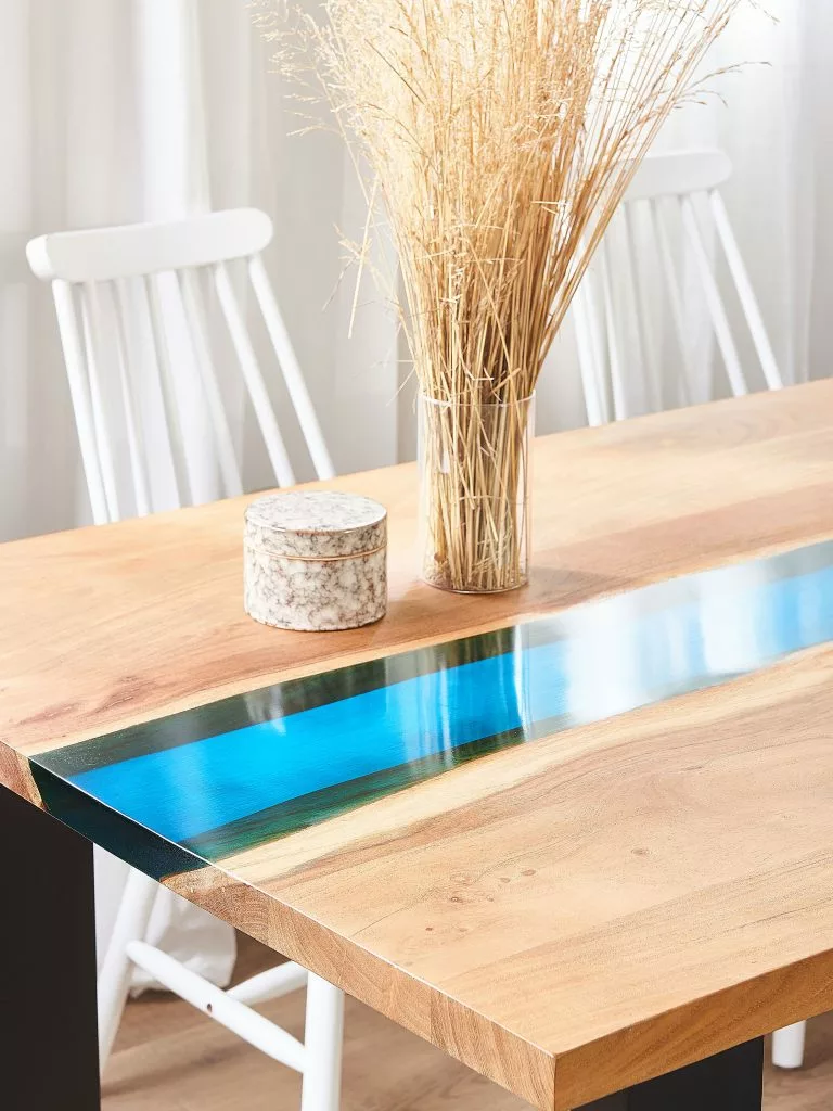 Beliani Mesa De Comedor De Metal/madera De Acacia Clara/negro/azul 160 X 90 Cm RIVIERE - Imagen 5