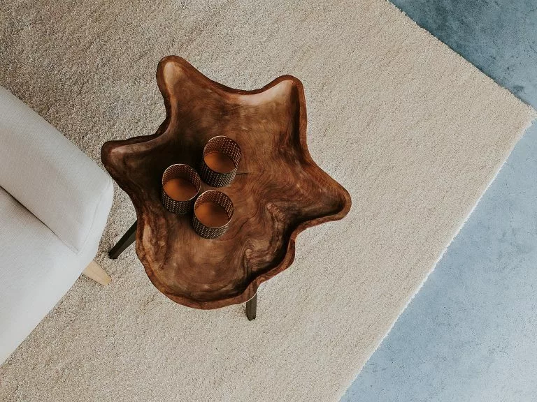 Beliani Mesa Auxiliar De Madera De Teca Clara/negro 60 Cm ELSA - Imagen 6