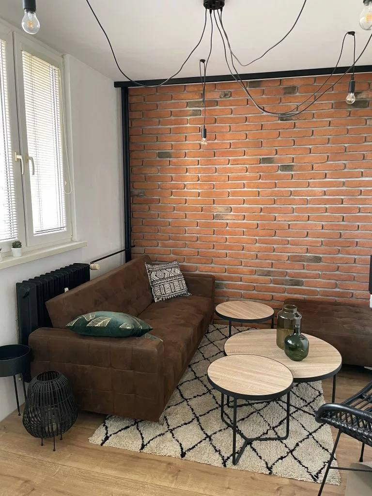 Beliani Conjunto De 3 Mesas De Centro Madera Clara/negro MELODY - Imagen 3